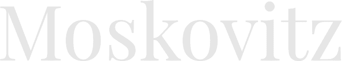 A black and white image of the letters k and o